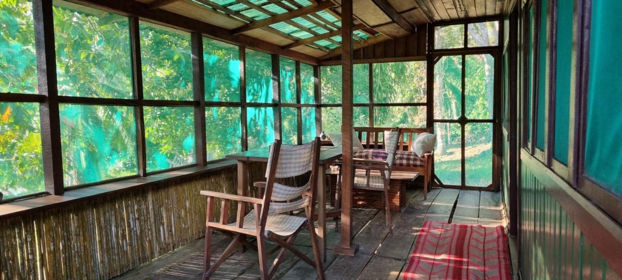 Hotel Veragua River House Sierpe エクステリア 写真