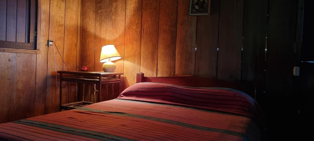 Hotel Veragua River House Sierpe エクステリア 写真