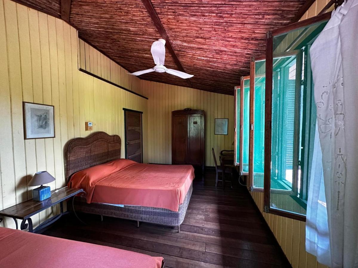Hotel Veragua River House Sierpe エクステリア 写真