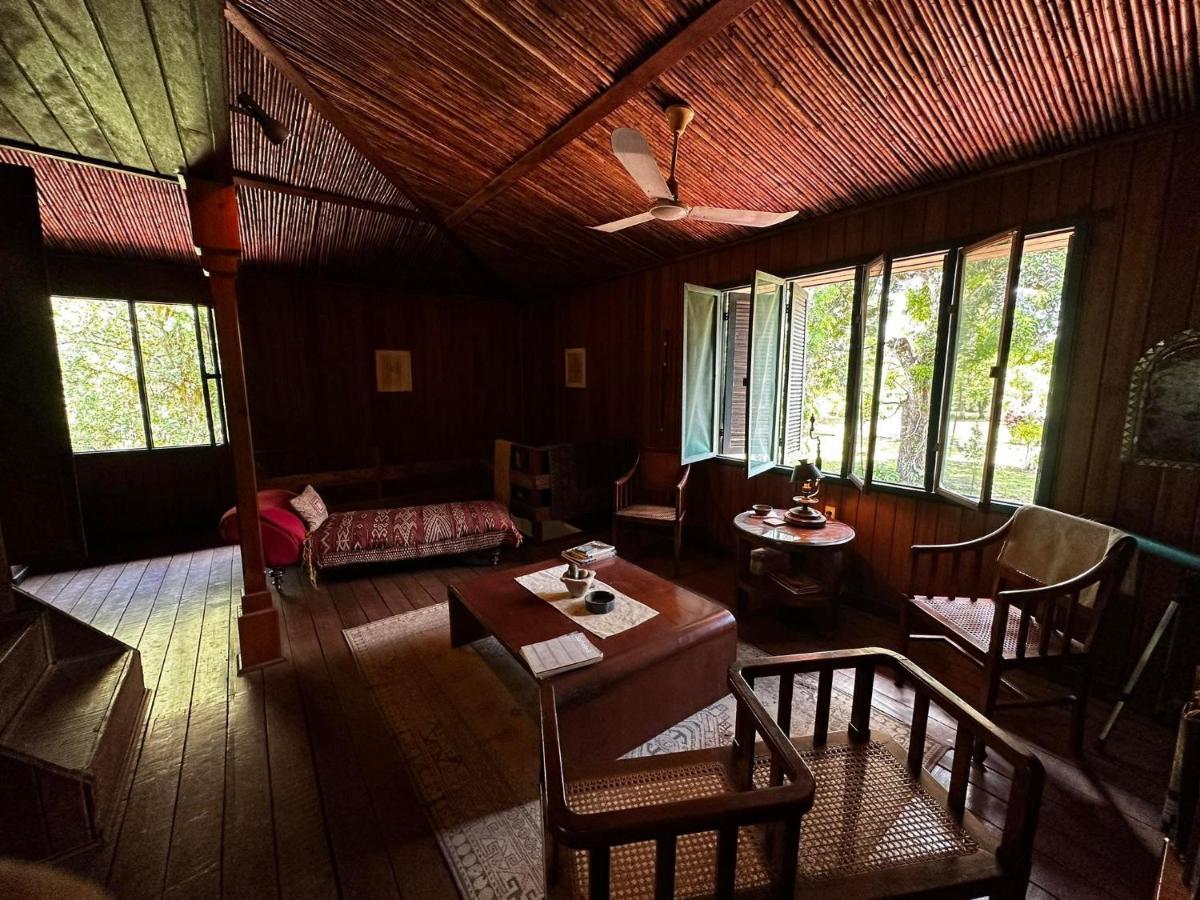 Hotel Veragua River House Sierpe エクステリア 写真