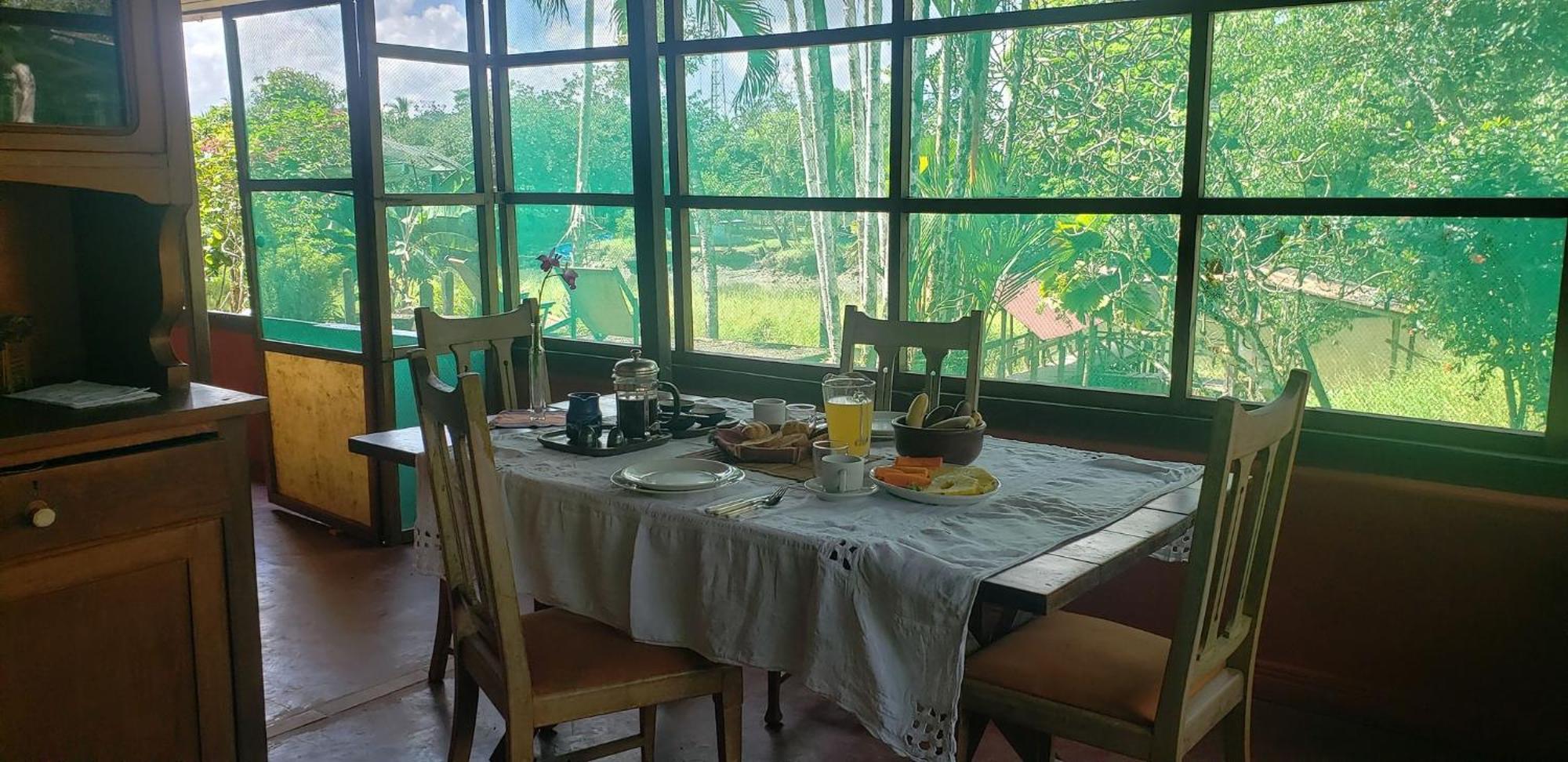 Hotel Veragua River House Sierpe エクステリア 写真